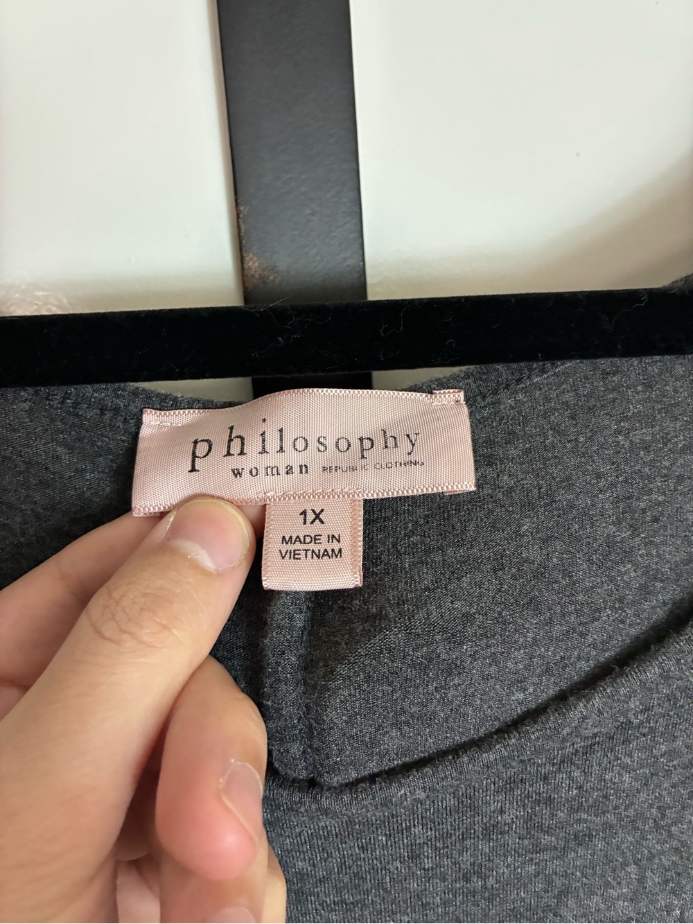 Philosophy Dolman Sleeve Charcoal Gray Women's Top High-Low size 1X - Picture 8 of 8
